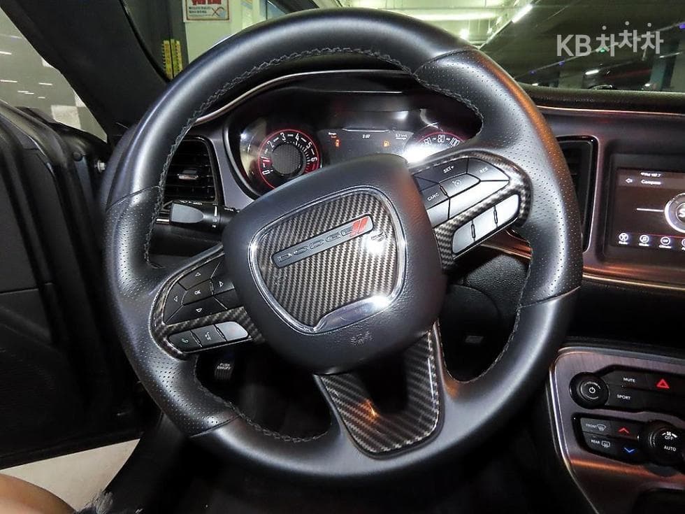 닷지 챌린저3.5 SXT - 8