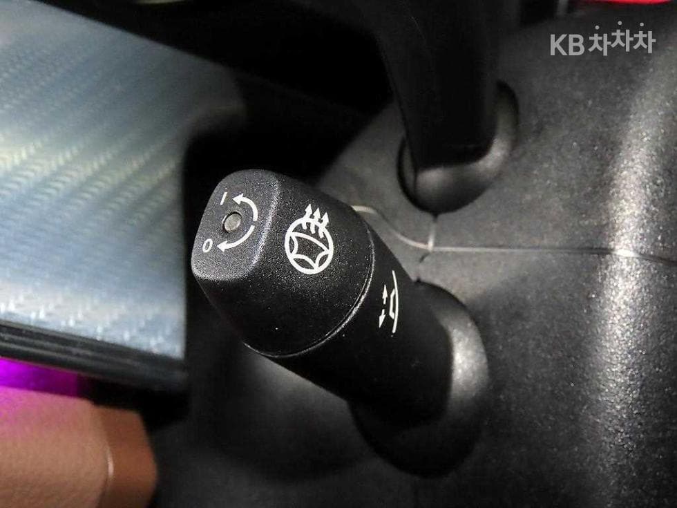 Mercedes-Benz E-Клас (W213)E250 Avantgarde - 13
