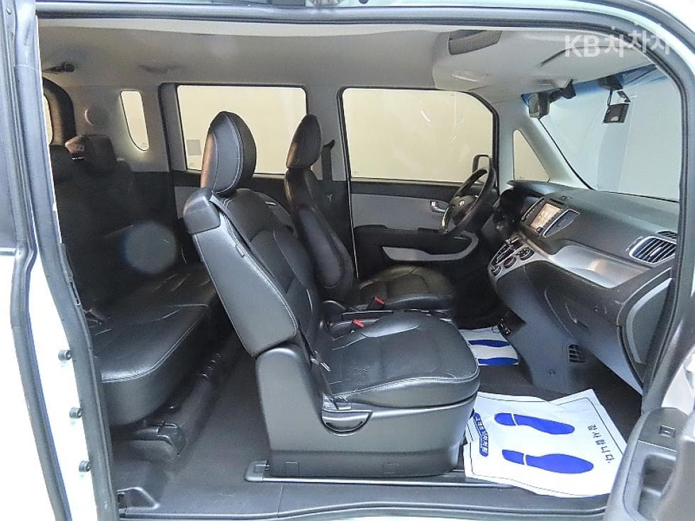Kia Ray (van)1.0 Gasoline Luxury - 12