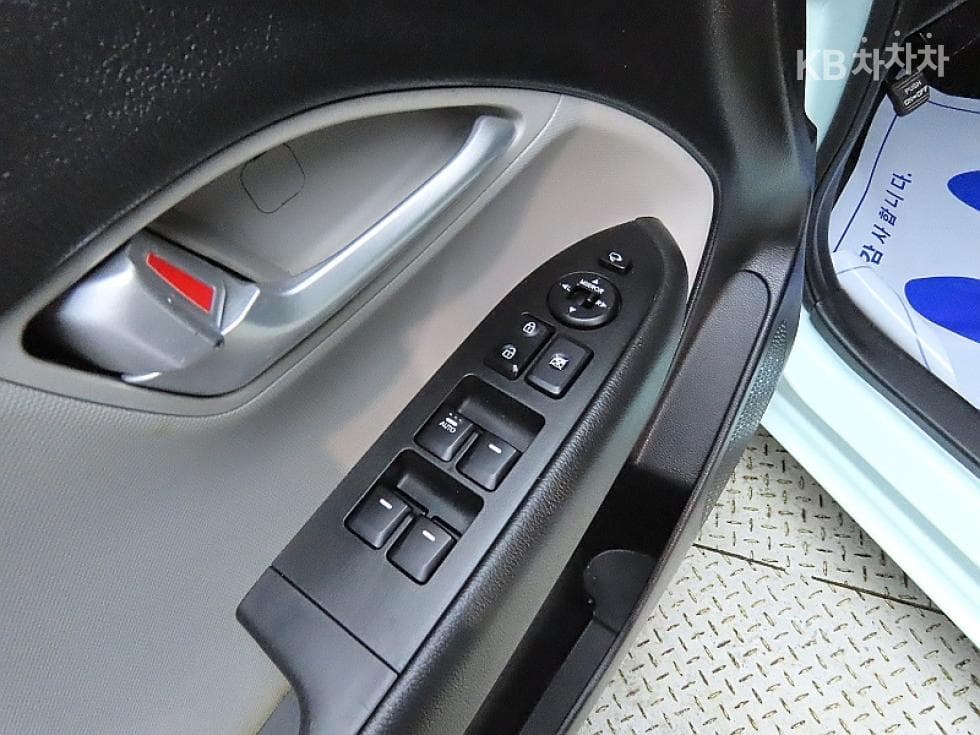 Kia Ray (van)1.0 Gasoline Luxury - 17
