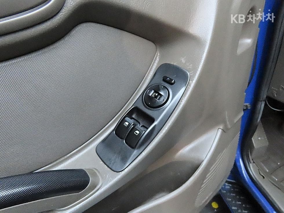 Хюндай Porter 2Удължено междуосие Super Cab CRDi Smart - 12