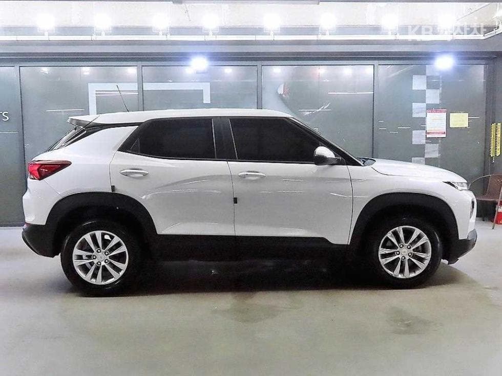 Джи Ем Корея Trailblazer1.35 Бензин 2WD Premier - 3