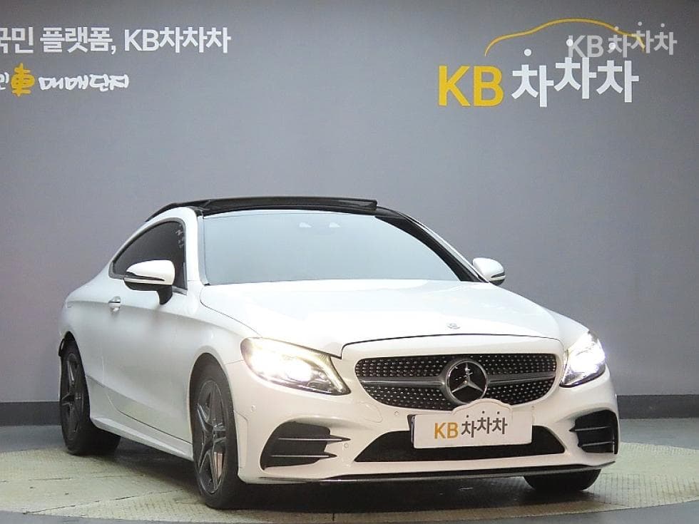 Mercedes-Benz The New (фейслифт) C-КласC200 W205 - 3