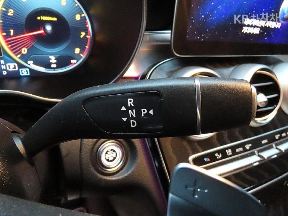 Mercedes-Benz The New (фейслифт) C-КласC200 W205 - 9