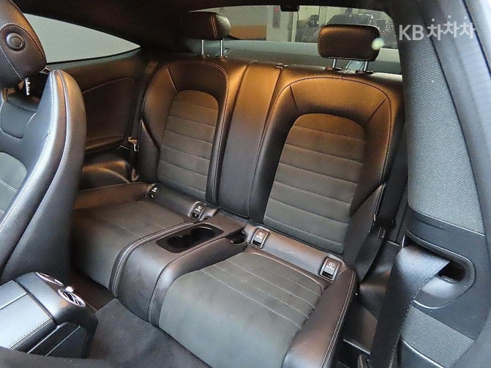 Mercedes-Benz The New (фейслифт) C-КласC200 W205 - 11