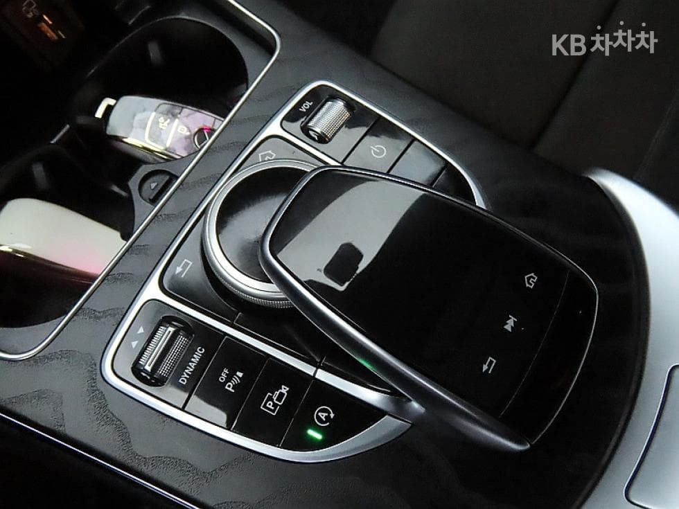 Mercedes-Benz The New (фейслифт) C-КласC200 W205 - 14