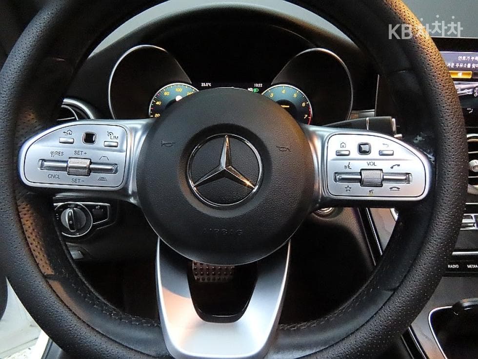 Mercedes-Benz The New (фейслифт) C-КласC200 W205 - 18