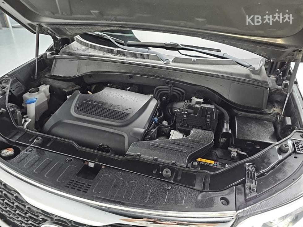 Киа НовSorentoRДизел 2.0 2WD Noblesse - 5