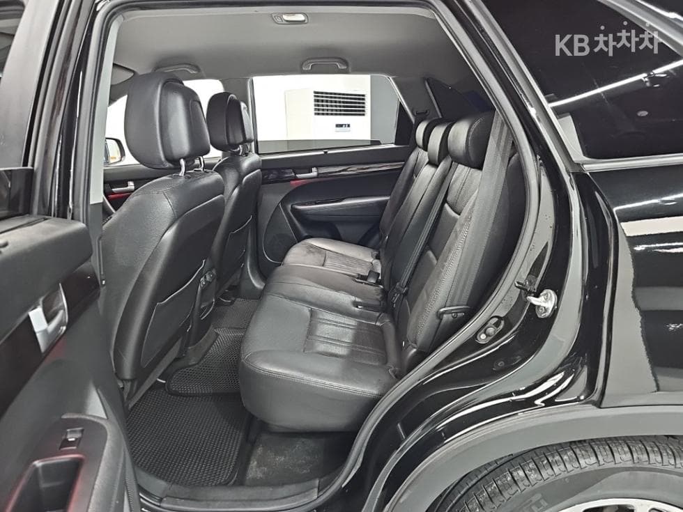 Киа НовSorentoRДизел 2.0 2WD Noblesse - 12