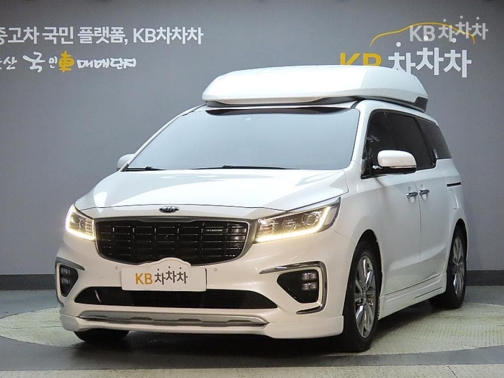 Kia The New (facelift) Carnival High Limousine (Carnival) 3.3 Gasoline 9-seater Noblesse Special (special feature/edition) - Image 1