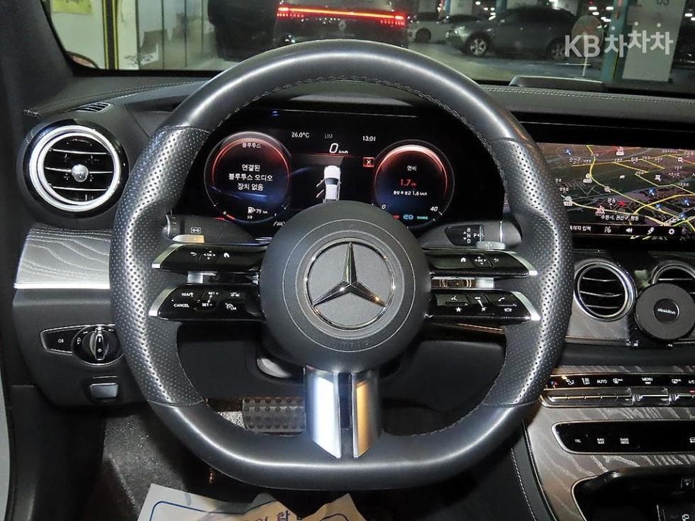 Mercedes-Benz E-Клас (W213)E350 4MATIC AMG Line - 8