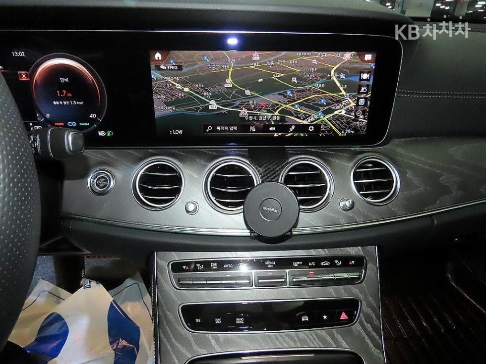 Mercedes-Benz E-Клас (W213)E350 4MATIC AMG Line - 11