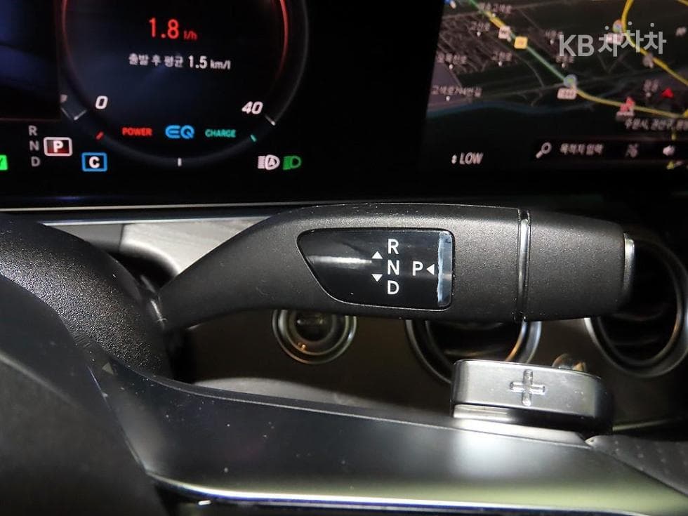 Mercedes-Benz E-Клас (W213)E350 4MATIC AMG Line - 12