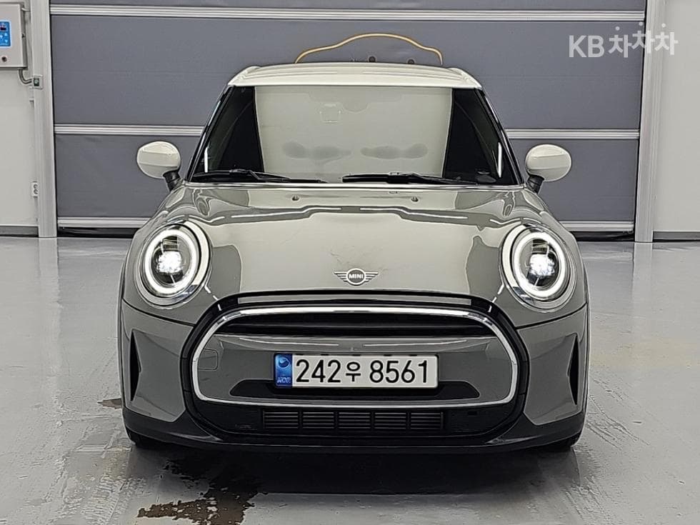Mini Cooper 5-door1.5 Classic Standard - 2