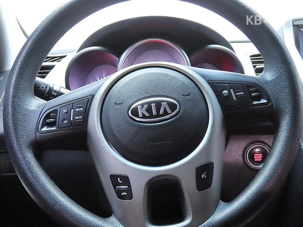 Kia Soul1.6 GDI Luxury Standard - 18