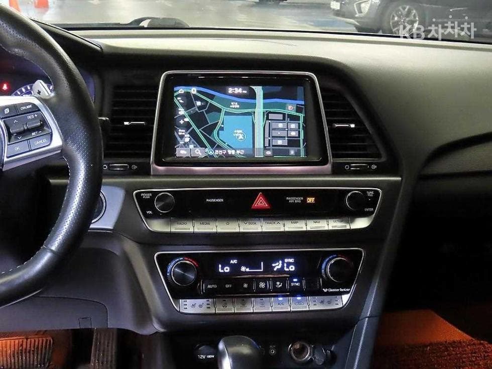 Хюндай Соната New Rise1.6 Турбо Premium - 11
