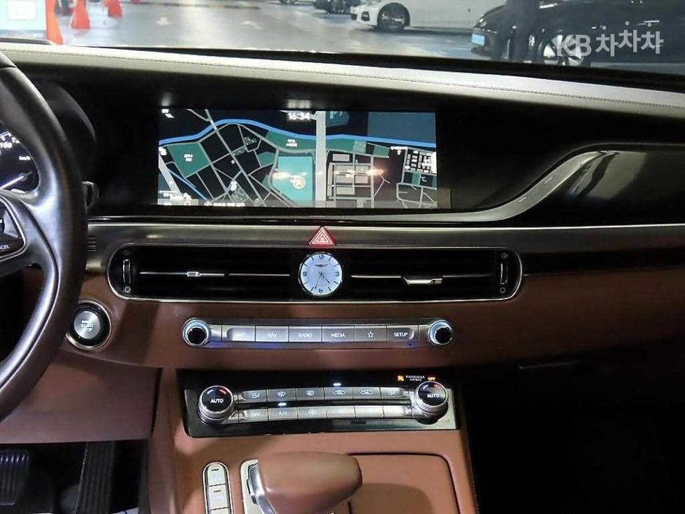 Дженезис G903.8 GDi Лукс - 11