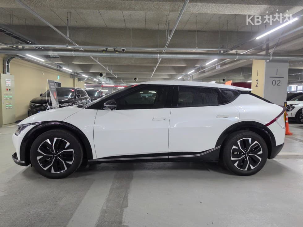 Kia EV6롱 레Seater지 2WD 어스 - 3