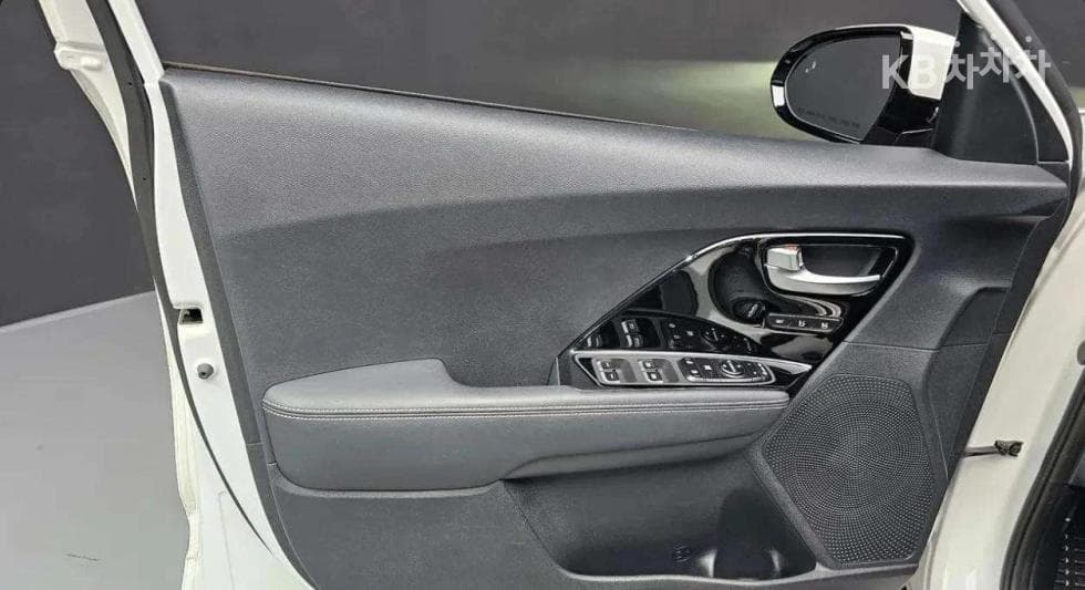 Kia The New (facelift) Niro1.6 HEV Noblesse Special (special feature/edition) - 13