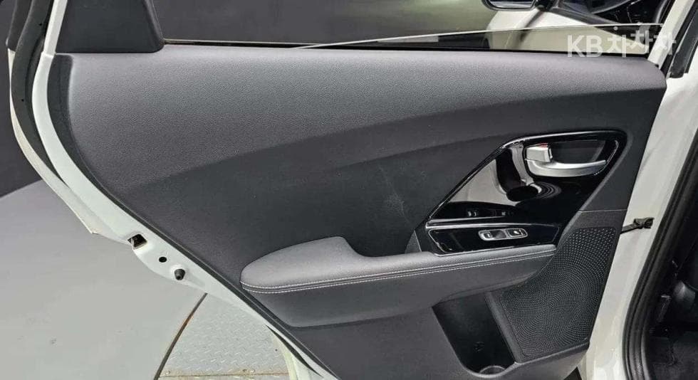 Kia The New (facelift) Niro1.6 HEV Noblesse Special (special feature/edition) - 14