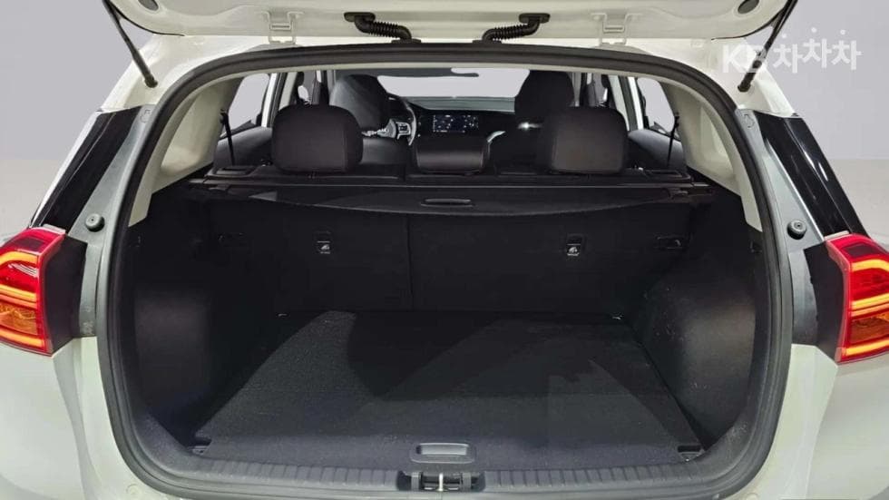 Kia The New (facelift) Niro1.6 HEV Noblesse Special (special feature/edition) - 23