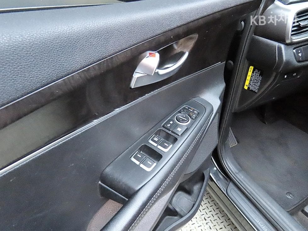 Kia All NewSorentoDiesel 2.0 4WD Noblesse - 13