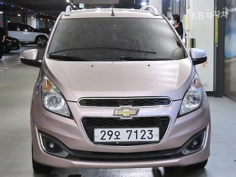 Джи Ем Корея Chevrolet СпаркLT Стандартен - 2