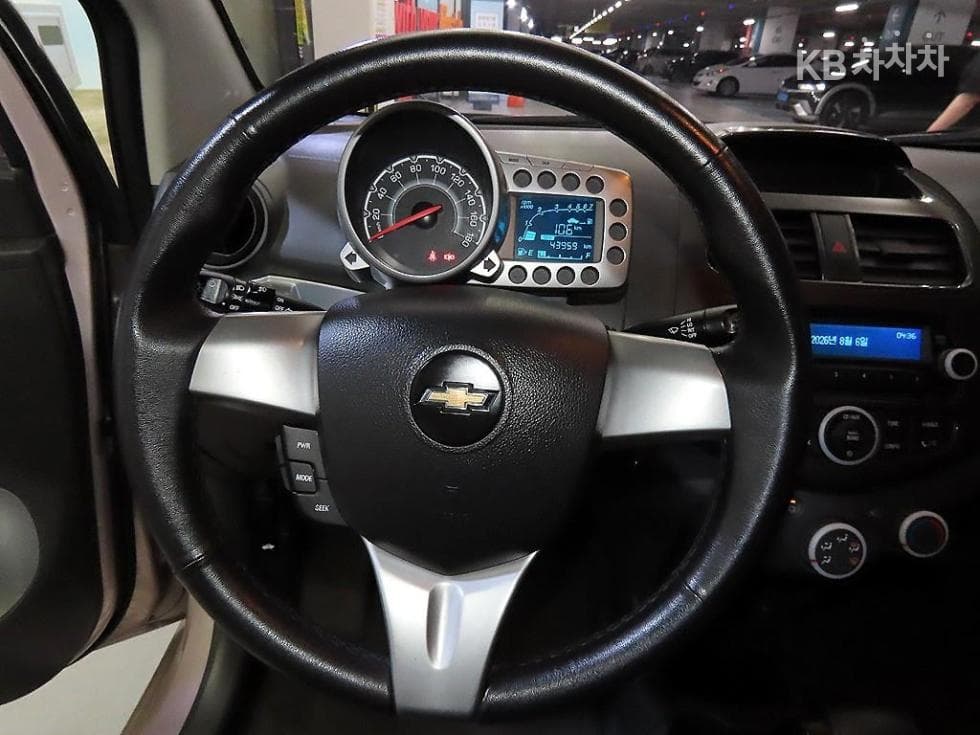 Джи Ем Корея Chevrolet СпаркLT Стандартен - 8