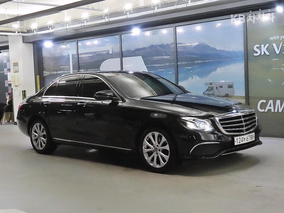 Mercedes-Benz E-Клас (W213) E300 4Matic Avantgarde - Image 1