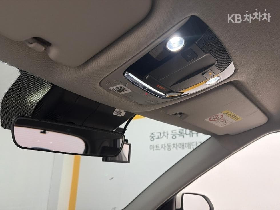 Kia Seltos1.6 Diesel 2WD Prestige - 18