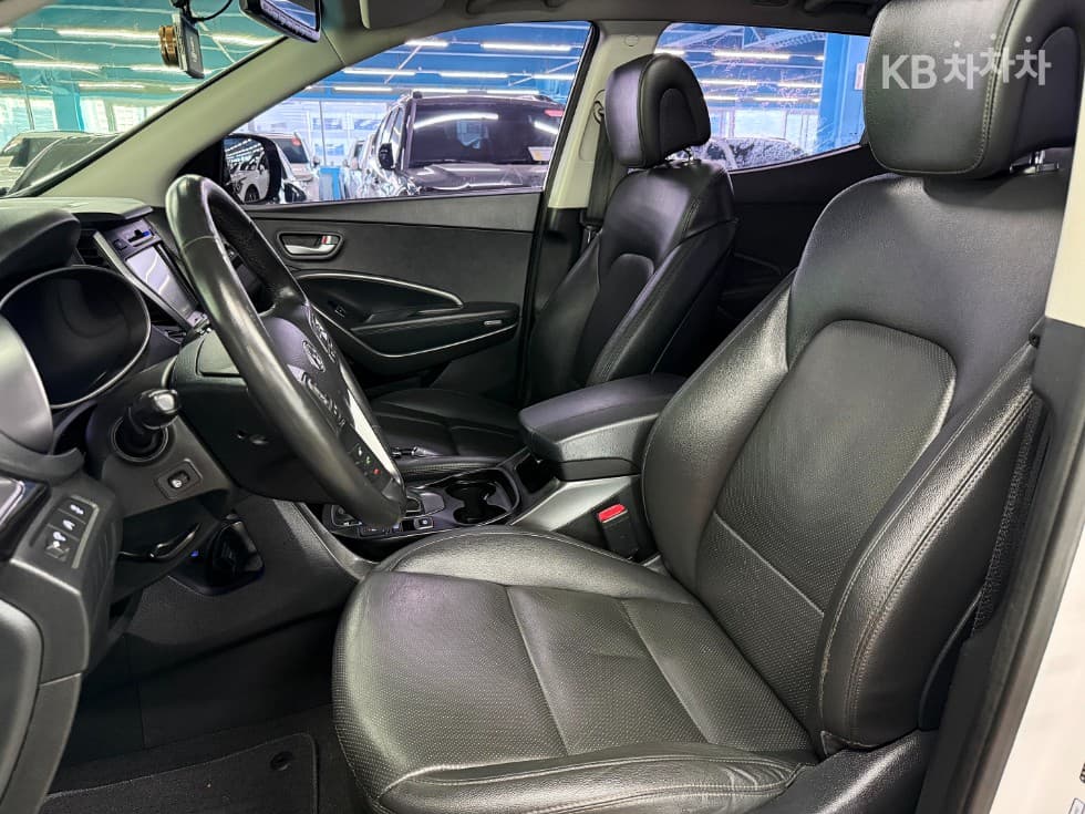 Hyundai Santa Fe DMHyundai R-engine 2.0 diesel 2WD PREMIUM Standard - 11