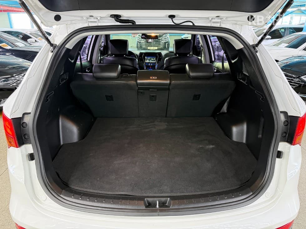Hyundai Santa Fe DMHyundai R-engine 2.0 diesel 2WD PREMIUM Standard - 18
