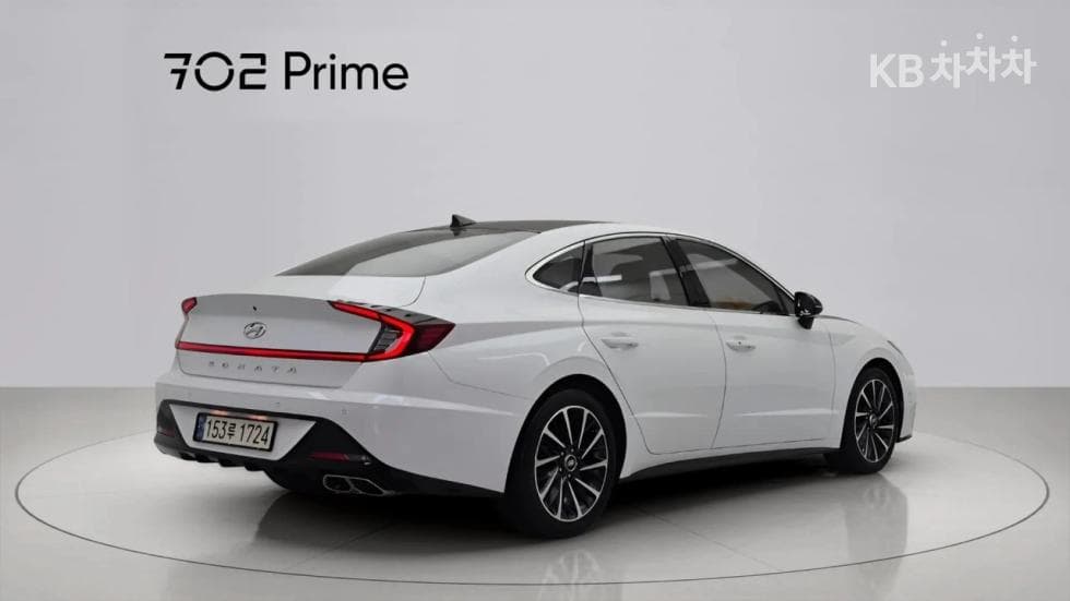Hyundai Sonata (DN8)1.6 T Premium Plus - 3