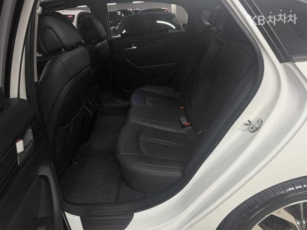 Hyundai Sonata LF2.0 Smart Standard - 9