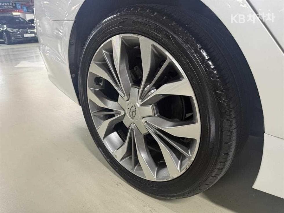 Hyundai Sonata LF2.0 Smart Standard - 19