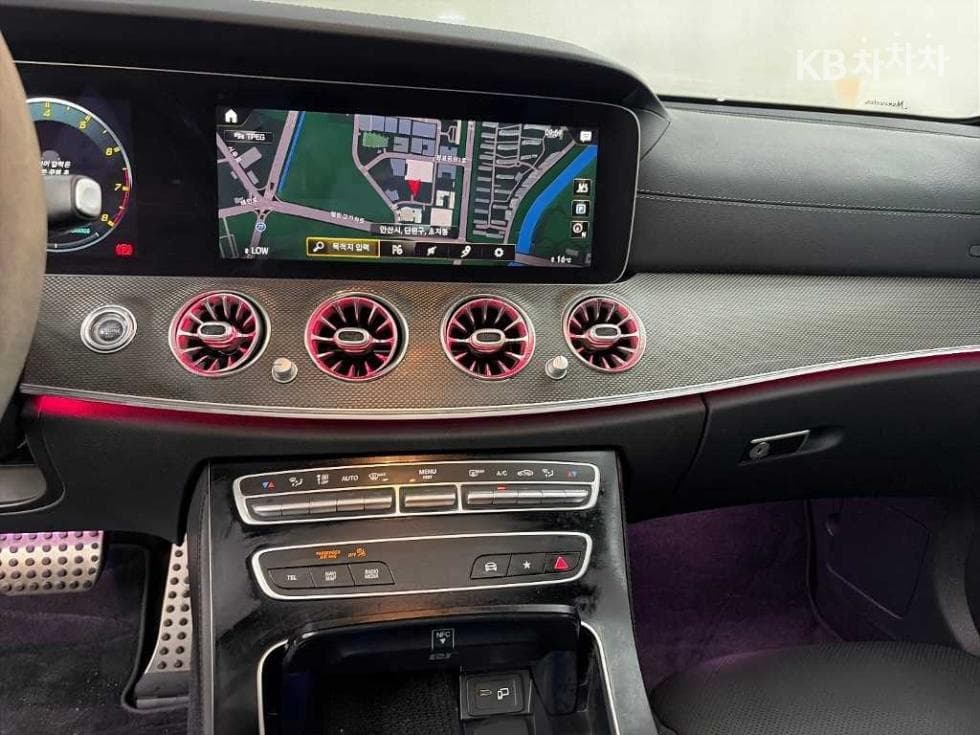 Mercedes-Benz E-Class (W213)E53 AMG 4MATIC+ Standard - 10