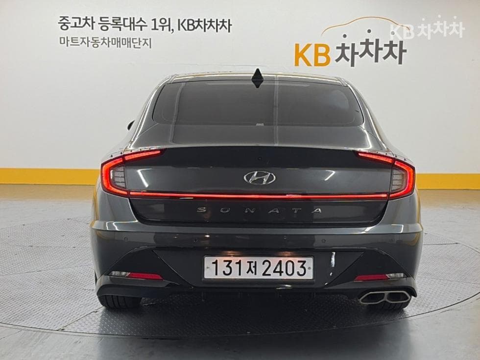 Hyundai Sonata (DN8)1.6 T Premium Plus - 3