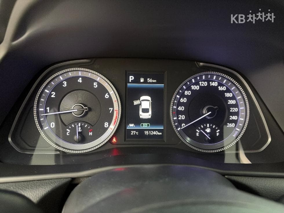 Hyundai Sonata (DN8)1.6 T Premium Plus - 6
