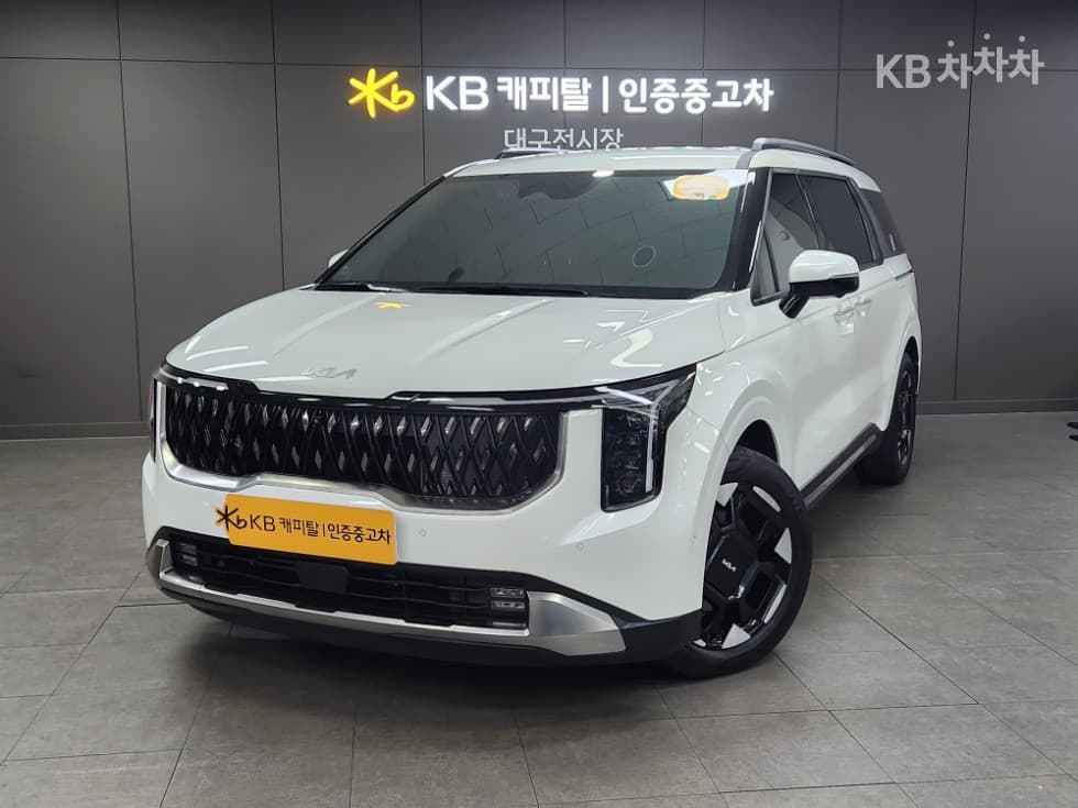 Kia The New (facelift) Carnival Hybrid 4th generation 1.6 HEV 9-seater Noblesse - Image 1