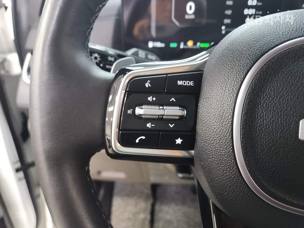Kia The New (facelift) Carnival Hybrid 4th generation1.6 HEV 9-seater Noblesse - 12