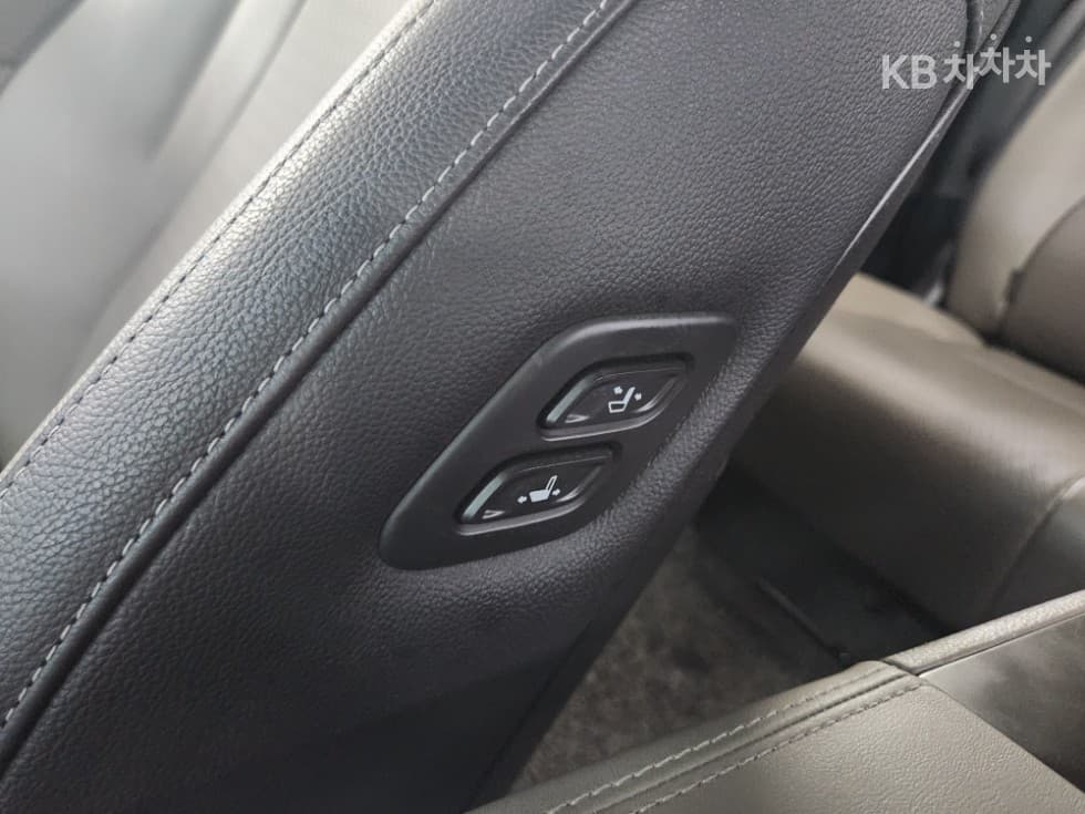 Kia The New (facelift) Carnival Hybrid 4th generation1.6 HEV 9-seater Noblesse - 21