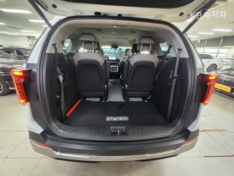 Kia The New (facelift) Carnival Hybrid 4th generation1.6 HEV 9-seater Noblesse - 29