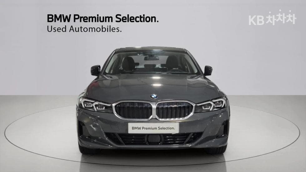 BMW 3 Series (G20)320i Online Exclusive - 3