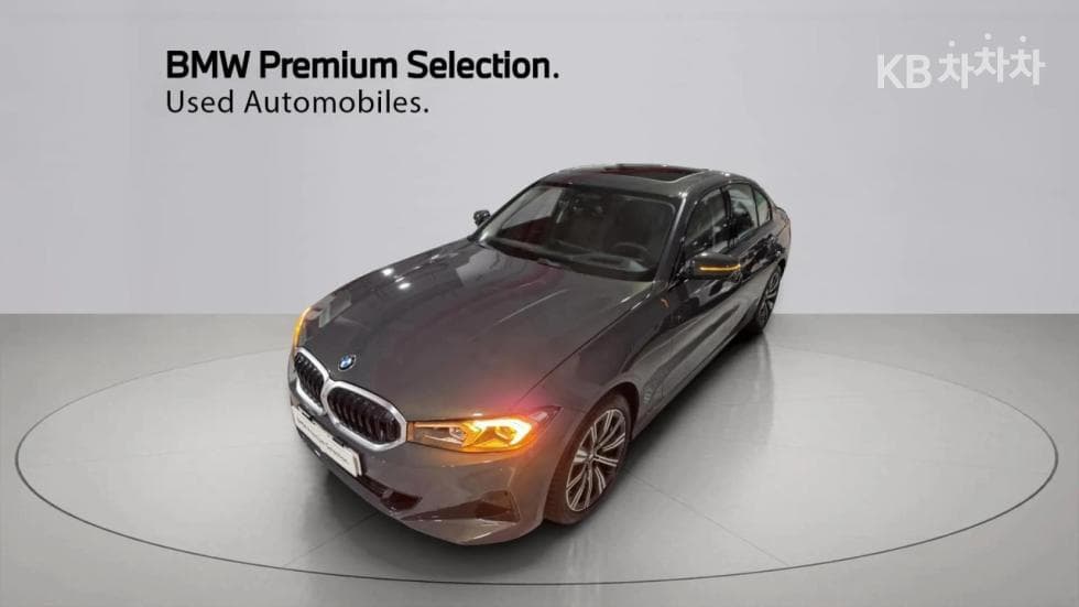 BMW 3 Series (G20)320i Online Exclusive - 20