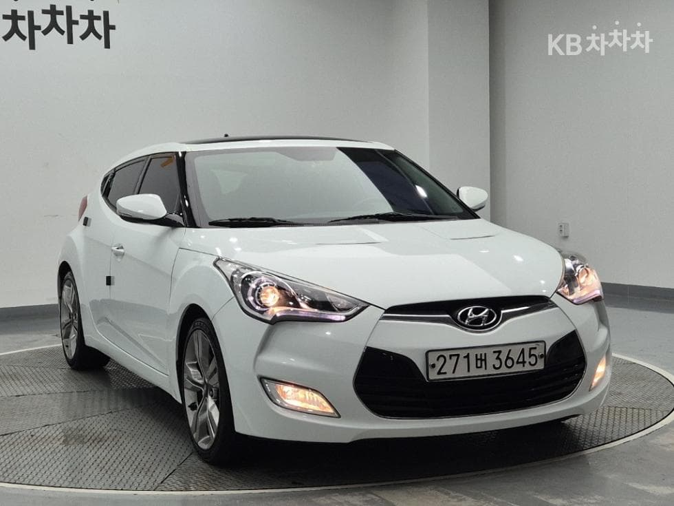 Hyundai VelosterExtreme - 4
