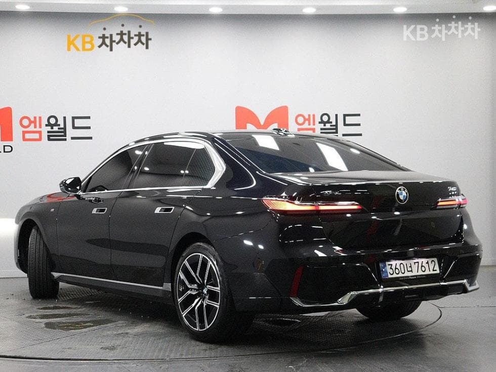 BMW 7시리즈(G70)740i xDrive M Sport Limited - 4