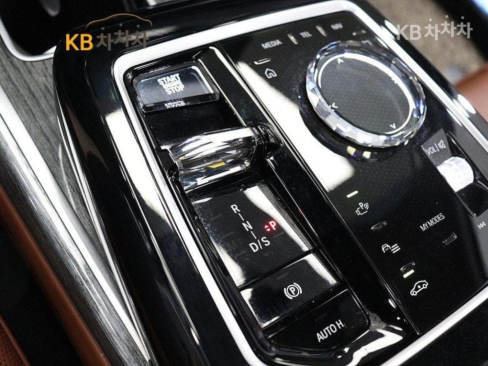 BMW 7시리즈(G70)740i xDrive M Sport Limited - 8