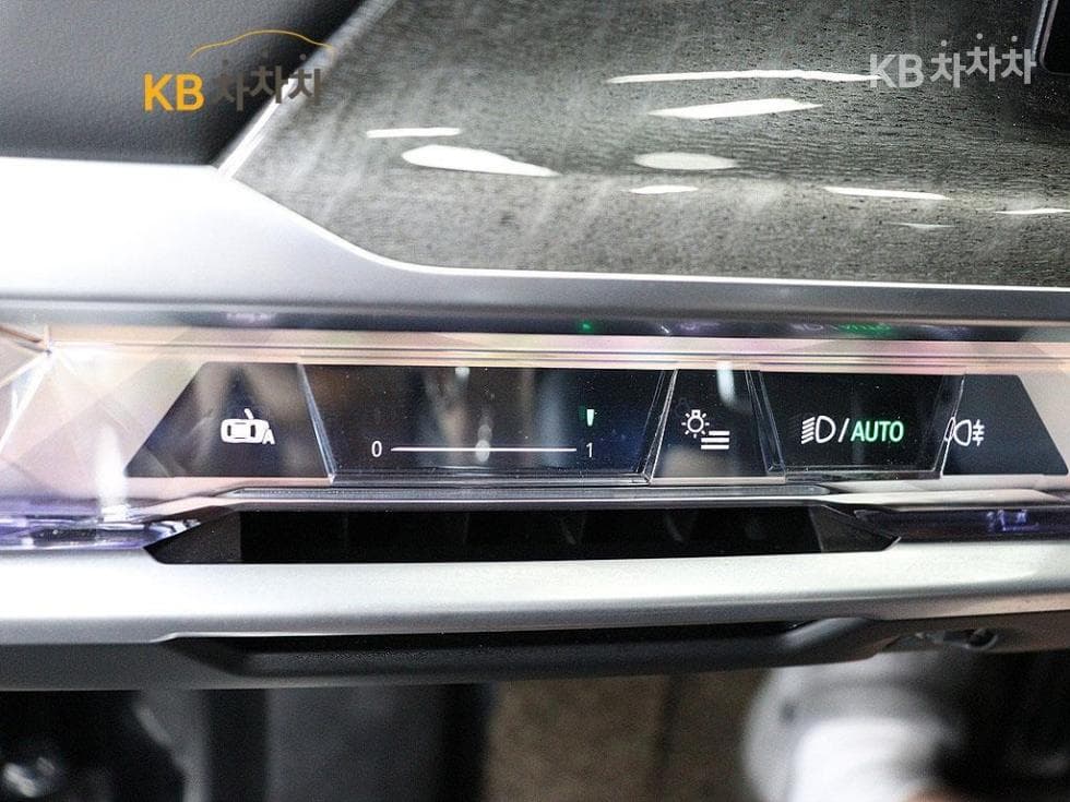 BMW 7시리즈(G70)740i xDrive M Sport Limited - 12