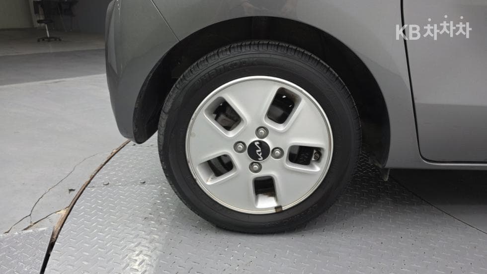 Kia The New (facelift) Ray (van)1.0 Gasoline Prestige - 8