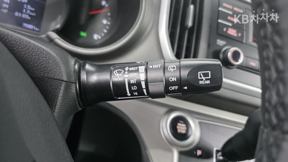 Kia The New (facelift) Ray (van)1.0 Gasoline Prestige - 23
